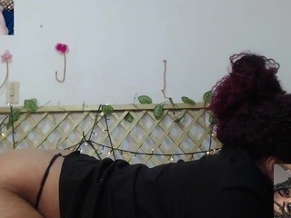 AlaskaFox nude on cam – live sex chat
