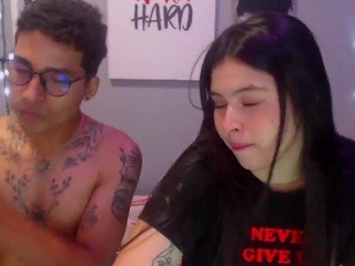 Dan_Lia nude on cam – live sex chat