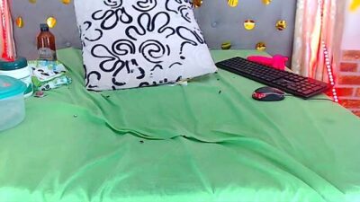 emilyhornyx nude pussy Live Sex Chat & Recorded Videos