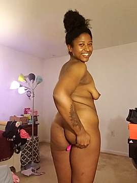 Iris1700 nude pussy Live Sex Chat & Recorded Videos