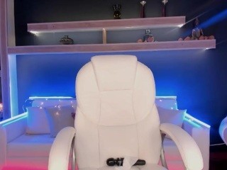Kyliecooper nude on cam – live sex chat
