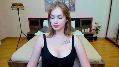 LaurenCobb nude pussy Live Sex Chat & Recorded Videos