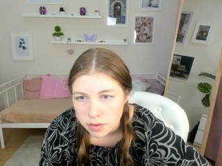 LissieBuckley nude on cam – live sex chat