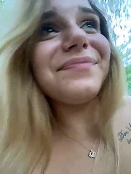 MeekBee nude pussy Live Sex Chat & Recorded Videos