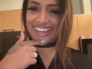 Pumma Santiago nude on cam – live sex chat