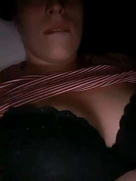 Shhh96 nude pussy Live Sex Chat & Recorded Videos