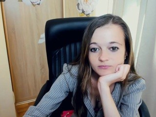 TinyKatt nude on cam – live sex chat