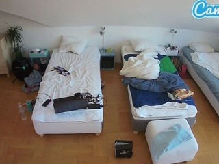Voyeurcam-julmodels-whitebed-2 nude on cam – live sex chat