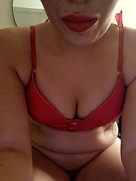 emiiliia nude pussy Live Sex Chat & Recorded Videos