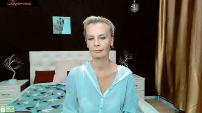 HelgaHotte nude pussy Live Sex Chat & Recorded Videos