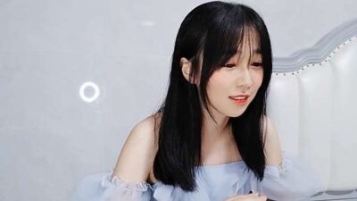 zhou-zhou nude pussy Live Sex Chat & Recorded Videos