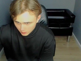Castelskyy nude on cam – live sex chat