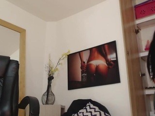 ?, KIMBERLY? nude on cam – live sex chat