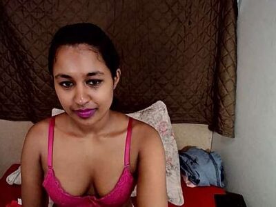 Indianbabylicious00 nude pussy Live Sex Chat & Recorded Videos