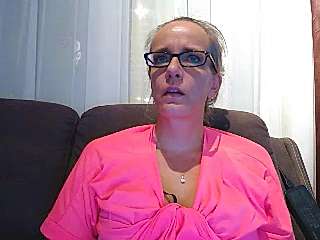 wendy40Sex nude pussy Live Sex Chat & Recorded Videos