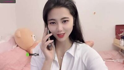 TW–Queena nude pussy Live Sex Chat & Recorded Videos