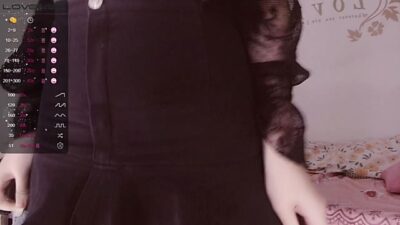 Me_Me_TW nude pussy Live Sex Chat & Recorded Videos