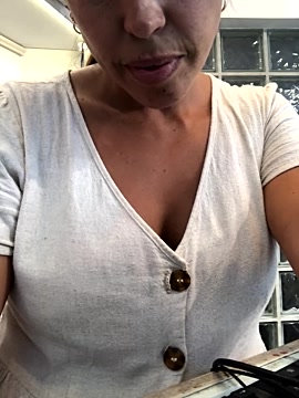 adaloveroma nude pussy Live Sex Chat & Recorded Videos