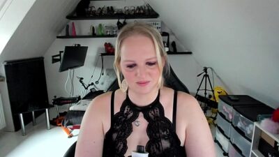 caro_kitten nude pussy Live Sex Chat & Recorded Videos