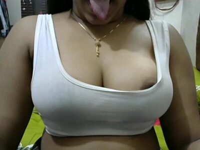 sruti99 nude pussy Live Sex Chat & Recorded Videos