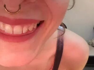 loveliliti nude pussy Live Sex Chat & Recorded Videos