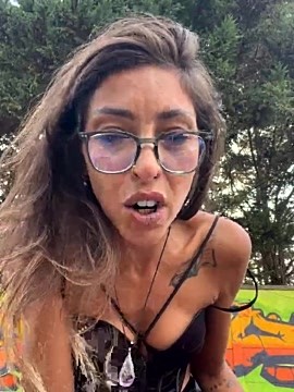 amanilouve nude pussy Live Sex Chat & Recorded Videos