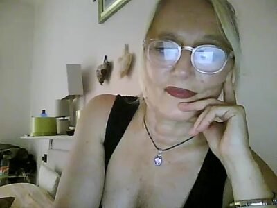kikkastar nude pussy Live Sex Chat & Recorded Videos
