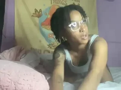 Locs_of_fun nude pussy Live Sex Chat & Recorded Videos