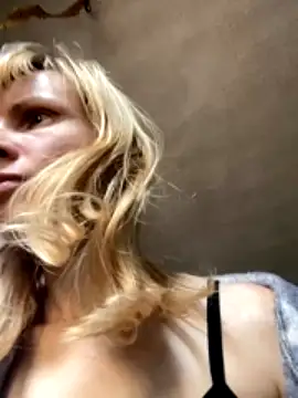 Mia_Morry nude pussy Live Sex Chat & Recorded Videos