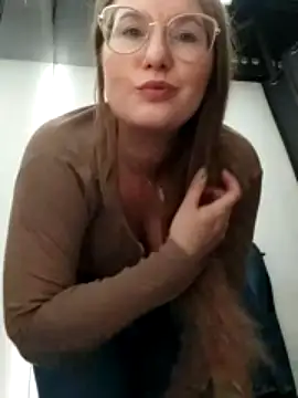 Vanilladreams nude pussy Live Sex Chat & Recorded Videos