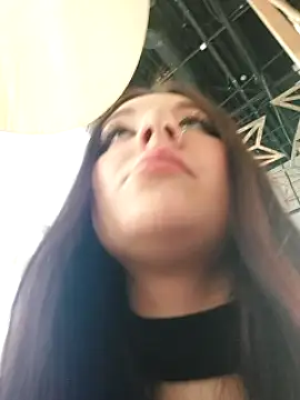 AveriRiskyGirl nude pussy Live Sex Chat & Recorded Videos