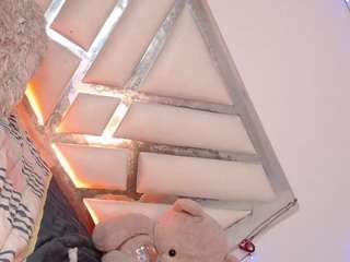 Valentina-Dirty59 nude is waiting to chat with you live for FREE