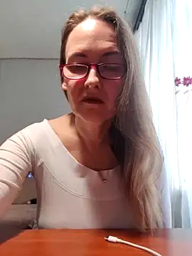 Evelina_cute nude pussy Live Sex Chat & Recorded Videos