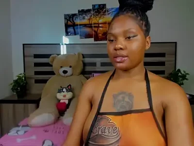 Renee-18 nude pussy Live Sex Chat & Recorded Videos