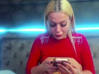 ArtemisZen nude is waiting to chat with you live for FREE