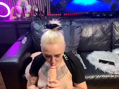 nora_the_strange nude pussy Live Sex Chat & Recorded Videos