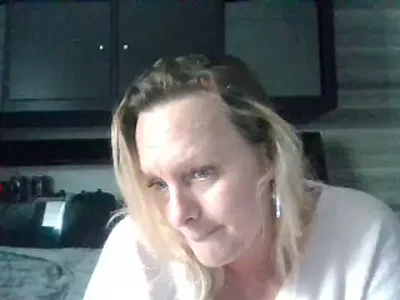Wifey12345 nude pussy Live Sex Chat & Recorded Videos