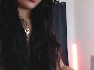 Alannamonroe nude is waiting to chat with you live for FREE