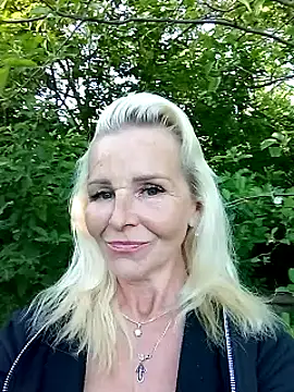 CassandraSandra44 nude pussy Live Sex Chat & Recorded Videos