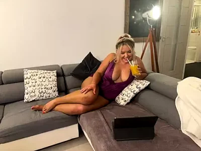 louise__931 nude pussy Live Sex Chat & Recorded Videos