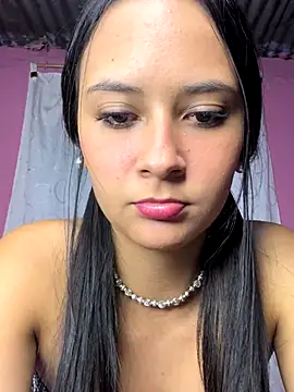 maddie_e nude pussy Live Sex Chat & Recorded Videos
