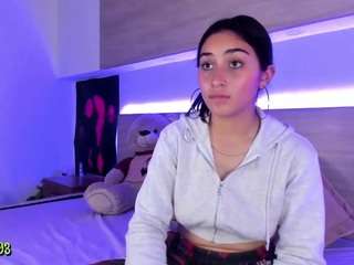 Abbie-lee1 nude is waiting to chat with you live for FREE