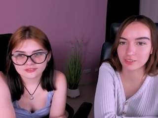 Ivory-sunny nude is waiting to chat with you live for FREE