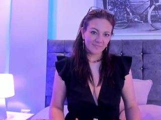 Karla-Valk nude is waiting to chat with you live for FREE