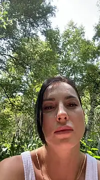Roxana-Sexy nude pussy Live Sex Chat & Recorded Videos