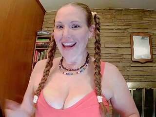 Wazaboo nude is waiting to chat with you live for FREE