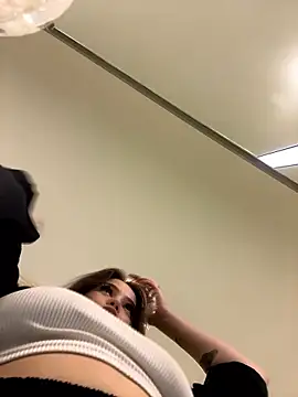 Chloe__Rose nude pussy Live Sex Chat & Recorded Videos