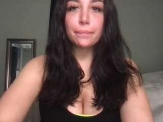 Biggbittyjudy nude is waiting to chat with you live for FREE