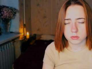 Maya-meow1 nude is waiting to chat with you live for FREE