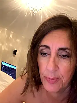 PreciousKittyXO nude pussy Live Sex Chat & Recorded Videos